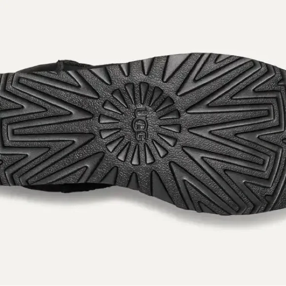 NWT UGG Classic Short II black boot - women’s size 9 - Picture 5 of 10